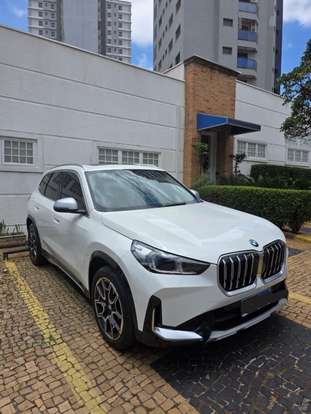 BMW-X1-2023
