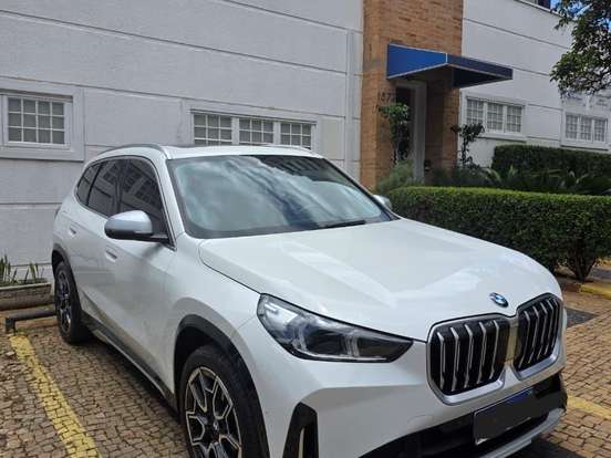 BMW-X1-2.0 16V TURBO GASOLINA SDRIVE20I X-LINE STEPTRONIC BMW-X1-2023