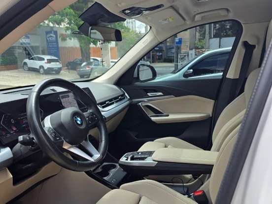 BMW-X1-2.0 16V TURBO GASOLINA SDRIVE20I X-LINE STEPTRONIC BMW-X1-2023