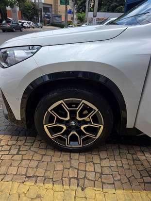 BMW-X1-2023