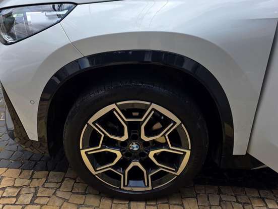 BMW-X1-2.0 16V TURBO GASOLINA SDRIVE20I X-LINE STEPTRONIC BMW-X1-2023