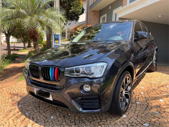 BMW-X4-2017