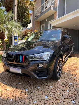BMW-X4-2017