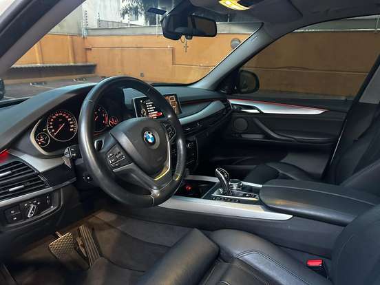 BMW-X5-2015