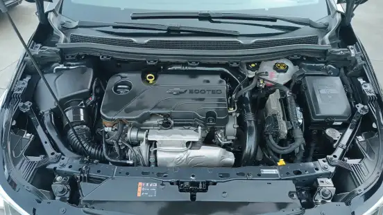 CHEVROLET-CRUZE-2021