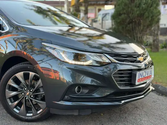 CHEVROLET-CRUZE-2017