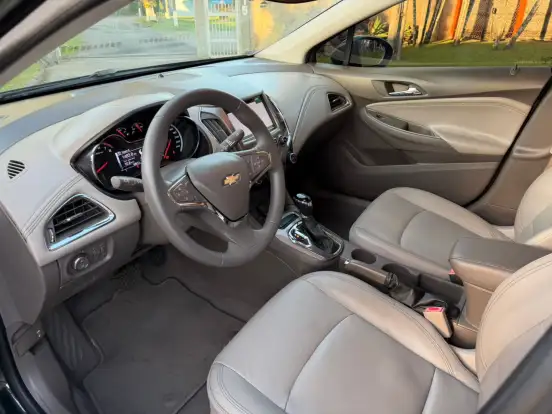 CHEVROLET-CRUZE-2017