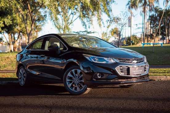 CHEVROLET-CRUZE-2019