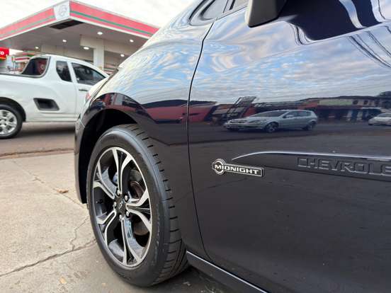CHEVROLET-CRUZE-1.4 TURBO MIDNIGHT 16V FLEX 4P AUTOMÁTICO CHEVROLET-CRUZE-2022