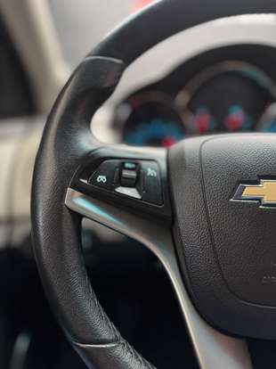 CHEVROLET-CRUZE-2014