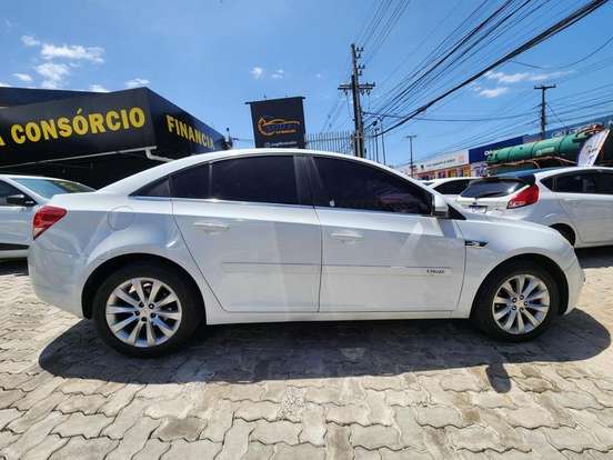 CHEVROLET-CRUZE-2014