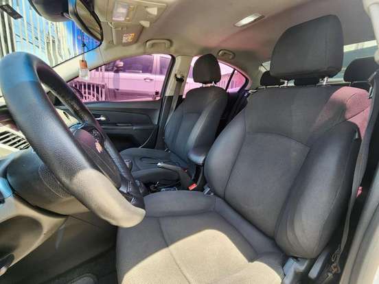 CHEVROLET-CRUZE-2014
