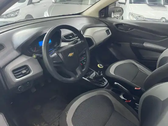 CHEVROLET-ONIX-2016