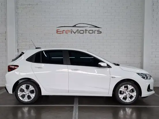 CHEVROLET-ONIX-2024