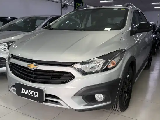 CHEVROLET-ONIX-2018