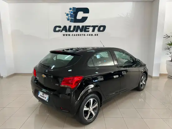 CHEVROLET-ONIX-2017