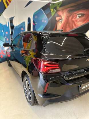 CHEVROLET-ONIX-2023