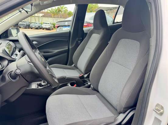 CHEVROLET-ONIX-2022