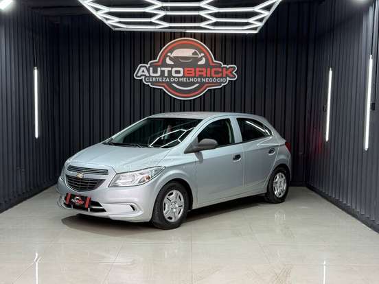 CHEVROLET-ONIX-2018
