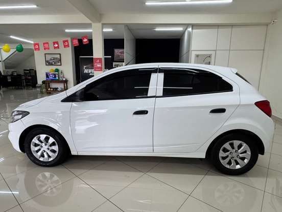 CHEVROLET-ONIX-1.0 MPFI JOY 8V FLEX 4P MANUAL CHEVROLET-ONIX-2019