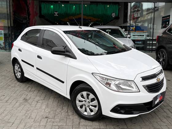 CHEVROLET ONIX 1.0 MPFI LS 8V FLEX 4P MANUAL