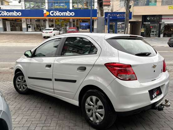 CHEVROLET-ONIX-1.0 MPFI LS 8V FLEX 4P MANUAL CHEVROLET-ONIX-2016