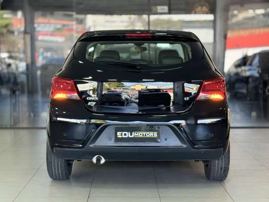 CHEVROLET-ONIX-1.0 MPFI LT 8V FLEX 4P MANUAL CHEVROLET-ONIX-2018