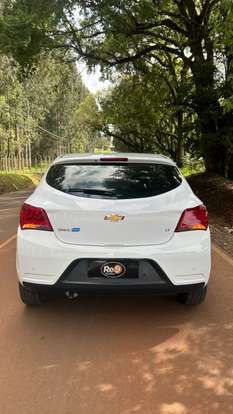 CHEVROLET-ONIX-2017