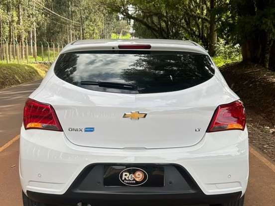 CHEVROLET-ONIX-1.0 MPFI LT 8V FLEX 4P MANUAL CHEVROLET-ONIX-2017