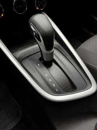 CHEVROLET-ONIX-2022