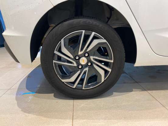 CHEVROLET-ONIX-2023