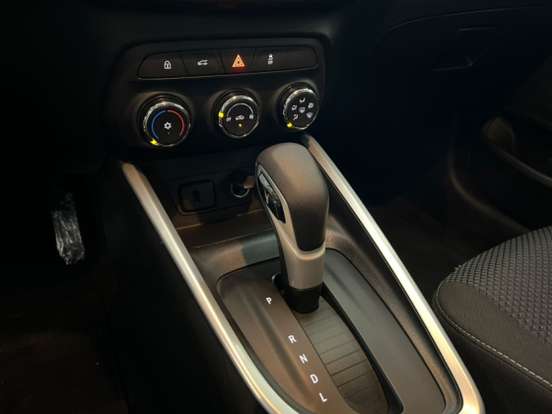 CHEVROLET-ONIX-2022