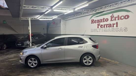CHEVROLET-ONIX-2022