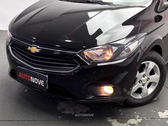 CHEVROLET-ONIX-2018