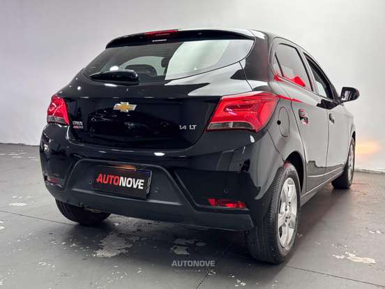 CHEVROLET-ONIX-1.4 MPFI LT 8V FLEX 4P MANUAL CHEVROLET-ONIX-2018