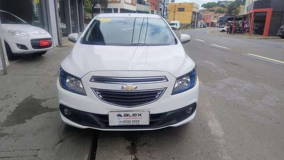 CHEVROLET-ONIX-2016