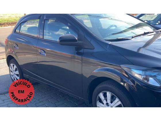 CHEVROLET ONIX 1.4 MPFI LT 8V FLEX 4P MANUAL