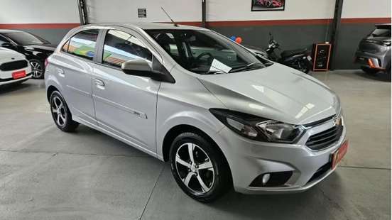 CHEVROLET-ONIX-2017