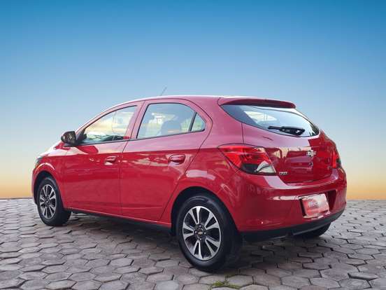 CHEVROLET-ONIX-2016