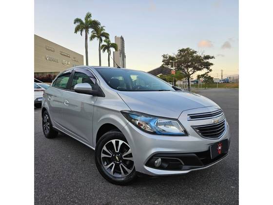 CHEVROLET ONIX 1.4 MPFI LTZ 8V FLEX 4P AUTOMÁTICO