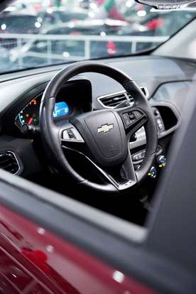 CHEVROLET-ONIX-2017