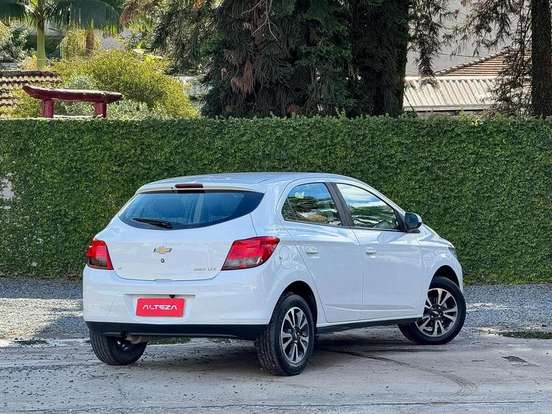 CHEVROLET-ONIX-1.4 MPFI LTZ 8V FLEX 4P MANUAL CHEVROLET-ONIX-2015