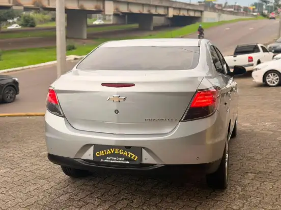 CHEVROLET-PRISMA-2015