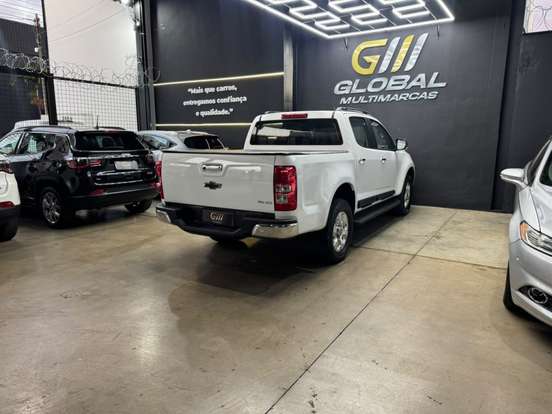 CHEVROLET-S10-2.4 LTZ 4X2 CD 8V FLEX 4P MANUAL CHEVROLET-S10-2013