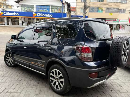 CHEVROLET-SPIN-2015