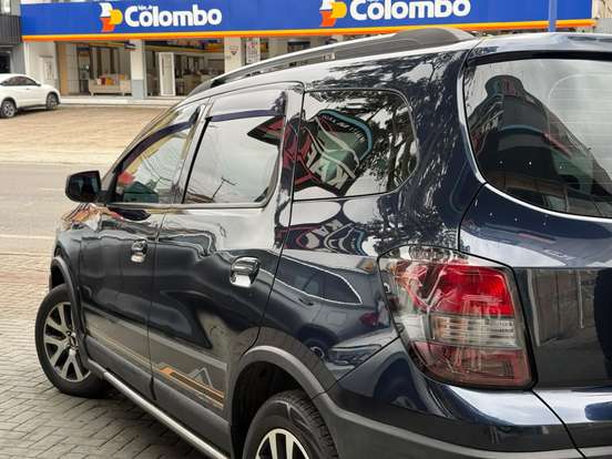 CHEVROLET-SPIN-1.8 ACTIV 8V FLEX 4P AUTOMÁTICO CHEVROLET-SPIN-2015