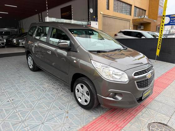CHEVROLET SPIN 1.8 LT 8V FLEX 4P MANUAL