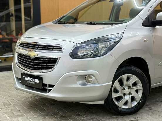 CHEVROLET-SPIN-2013