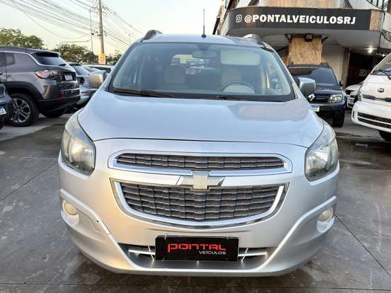 CHEVROLET-SPIN-2013