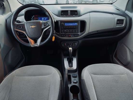 CHEVROLET-SPIN-2013